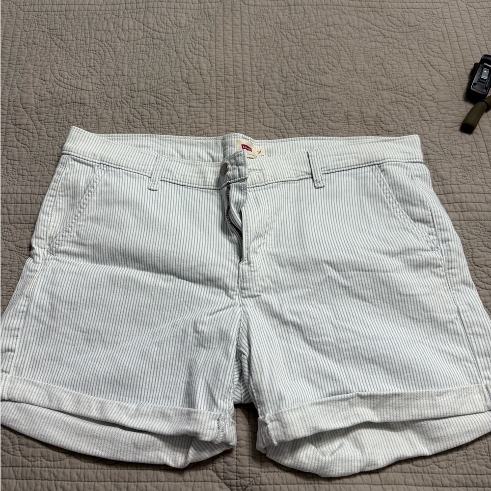 Levi's Women's Light Gray Striped Shorts